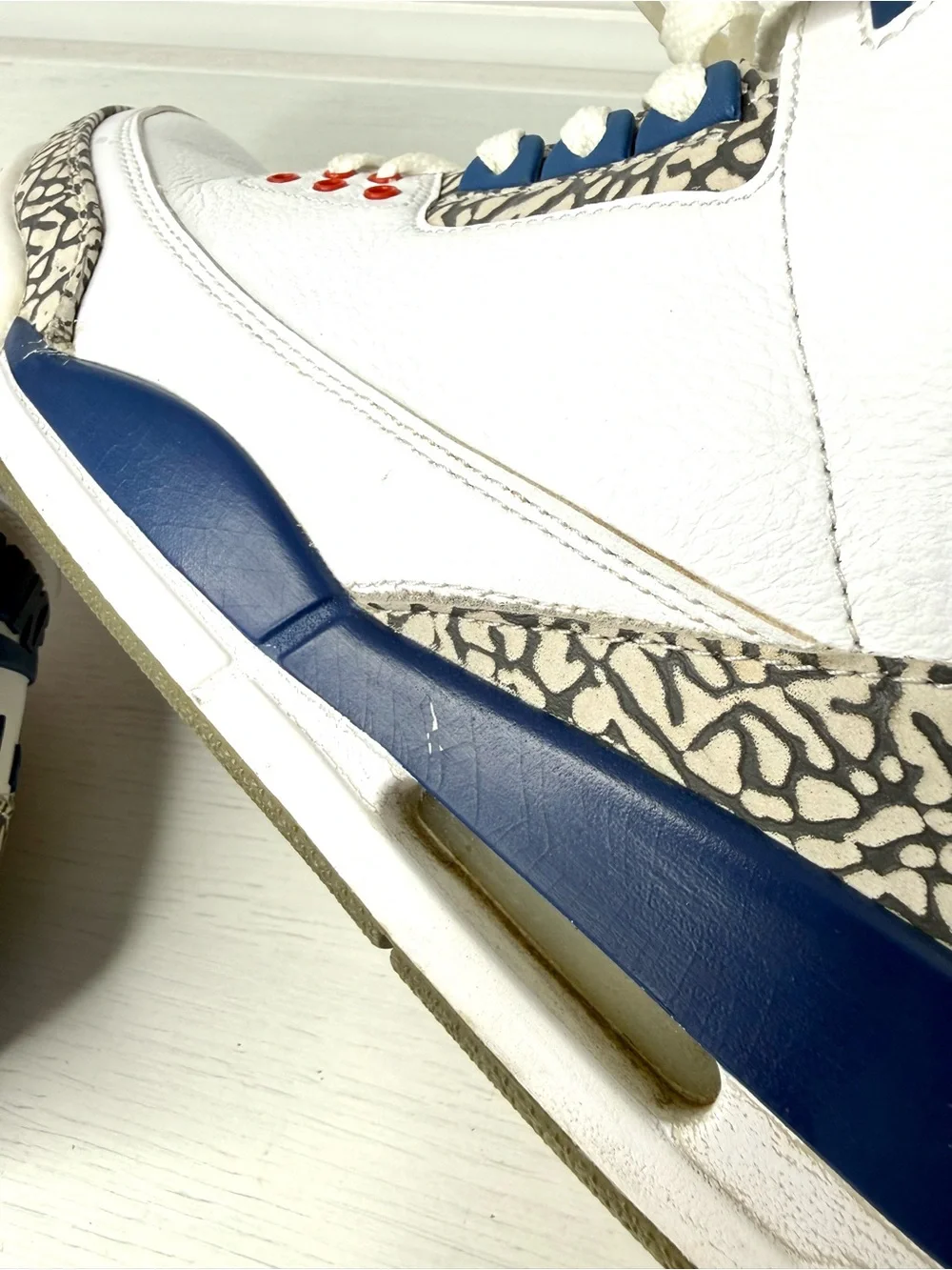 Jordan Air Jordan 3 Retro OG True Blue White/Fire Red 2016 854262-106